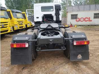 SINOTRUK Sinotruk Truck - Tractor head