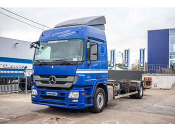 Pengangkut kontainer/ Container truck MERCEDES-BENZ Actros 1836