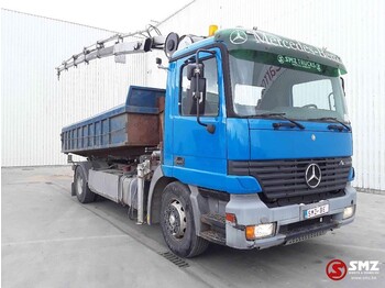 Pengangkut kontainer/ Container truck MERCEDES-BENZ Actros 1835
