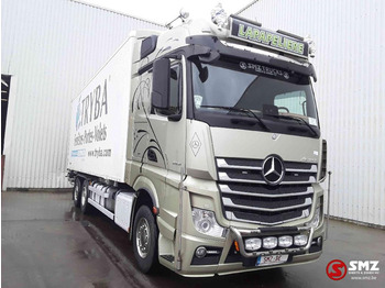 Pengangkut kontainer/ Container truck MERCEDES-BENZ Actros 2551
