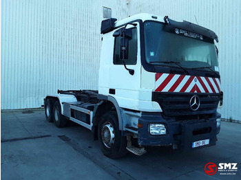 Pengangkut kontainer/ Container truck MERCEDES-BENZ Actros 3344