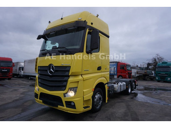Pengangkut kontainer/ Container truck MERCEDES-BENZ Actros 2648