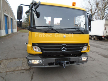 Pengangkut kontainer/ Container truck MERCEDES-BENZ