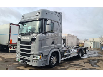 Pengangkut kontainer/ Container truck SCANIA S 450