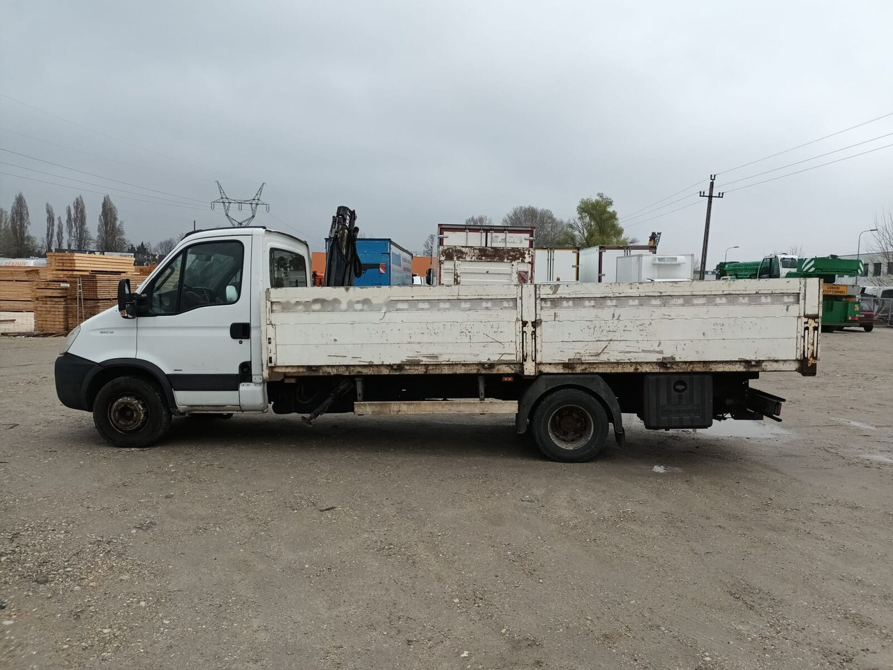 Leasing IVECO Daily 65 C 18 Pritsche - Crane HIAB 033T IVECO Daily 65 C 18 Pritsche - Crane HIAB 033T: gambar 6