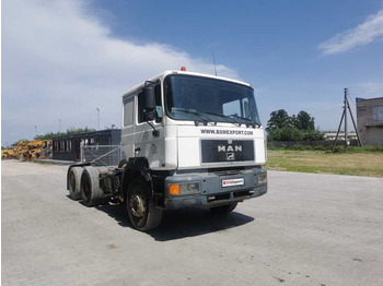 Truk sasis MAN 26.403 chassis truck: gambar 3