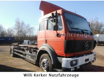 Pengangkut kontainer/ Container truck Mercedes-Benz 1827L   LKW f. ATL Multiwechsler: gambar 1