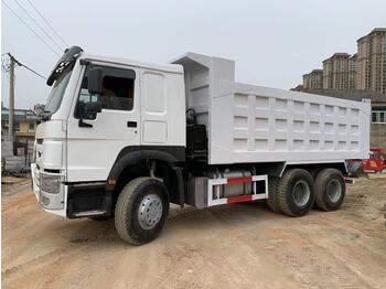 Truk jungkit untuk pengangkutan mesin berat SINOTRUK HOWO Dump truck 371: gambar 1