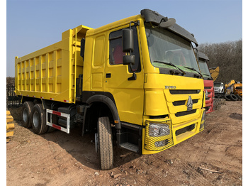 Truk jungkit untuk pengangkutan mesin berat SINOTRUK Howo Dump truck 371: gambar 1