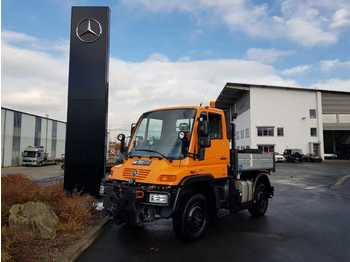 Unimog Mercedes-Benz U300 4x4 Hydraulik Standheizung  - Truk flatbed
