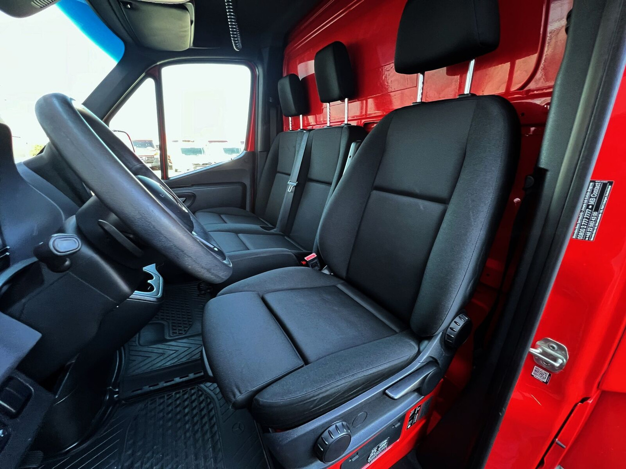 Van berpendingin Mercedes-Benz Sprinter 519 CDI Kontener 4,56 m + Drzwi Bliźniaki Automat Salon: gambar 12