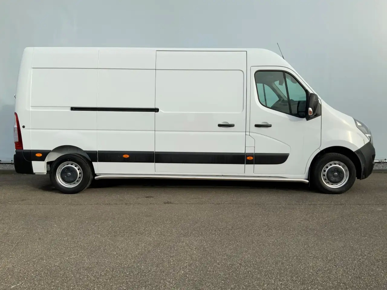 Leasing Opel Movano 2.3 Turbo L3H2 Maxi Automaat Airco Navi Camera Cru Opel Movano 2.3 Turbo L3H2 Maxi Automaat Airco Navi Camera Cru: gambar 3