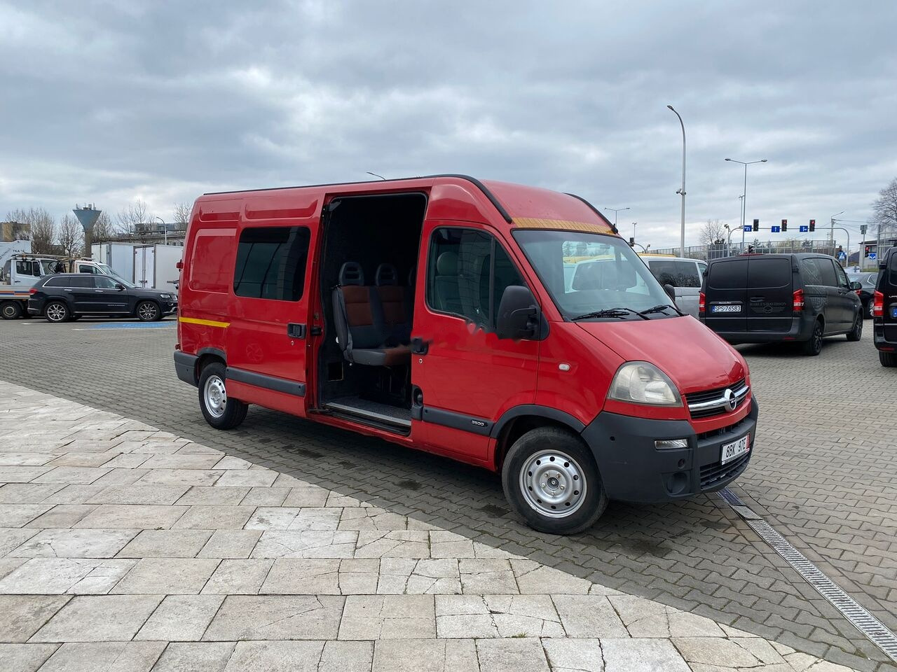 Leasing Opel Movano 2.5DCi /Maxi/ 1 OWNER/ 7 SEATS / EURO3 / L3H2/Very cheap Opel Movano 2.5DCi /Maxi/ 1 OWNER/ 7 SEATS / EURO3 / L3H2/Very cheap: gambar 1