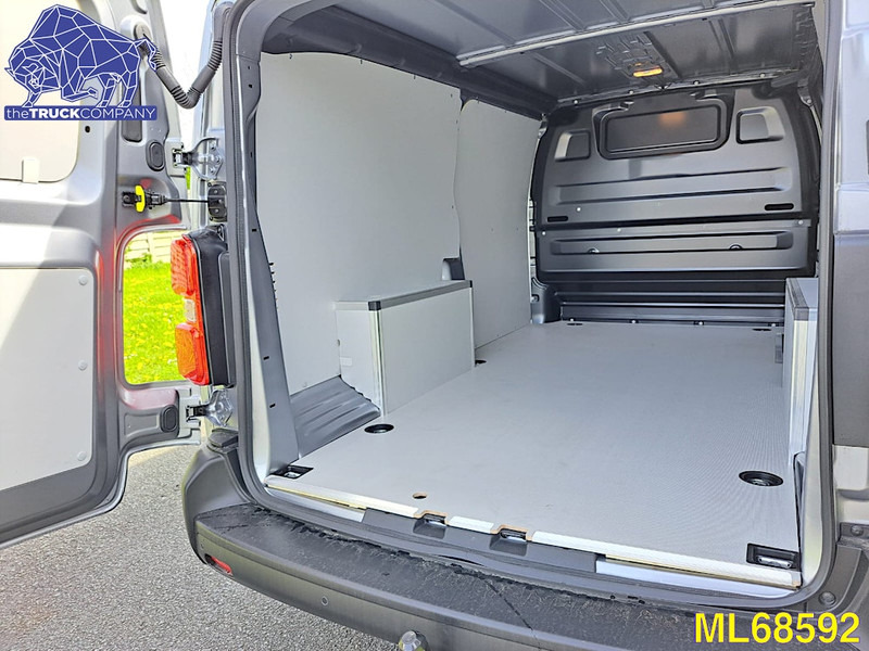 Van panel baru Peugeot Expert Long 2.0 BlueHDI 180 EAT8 Euro 6: gambar 7