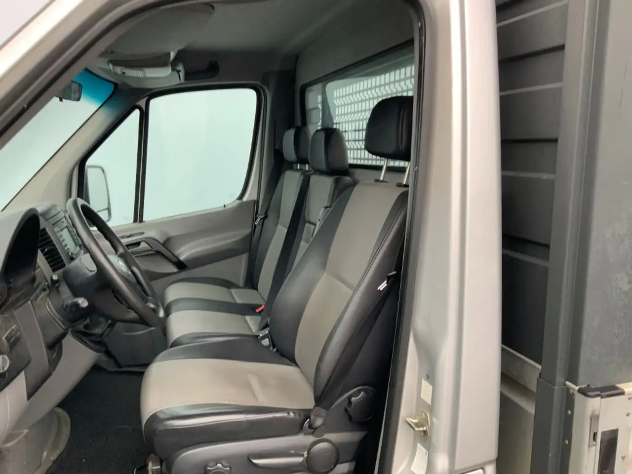 Leasing Volkswagen Crafter 46 2.0 TDI L2H1 Pick Up Airco Navi Cruise 3 Zits E Volkswagen Crafter 46 2.0 TDI L2H1 Pick Up Airco Navi Cruise 3 Zits E: gambar 15