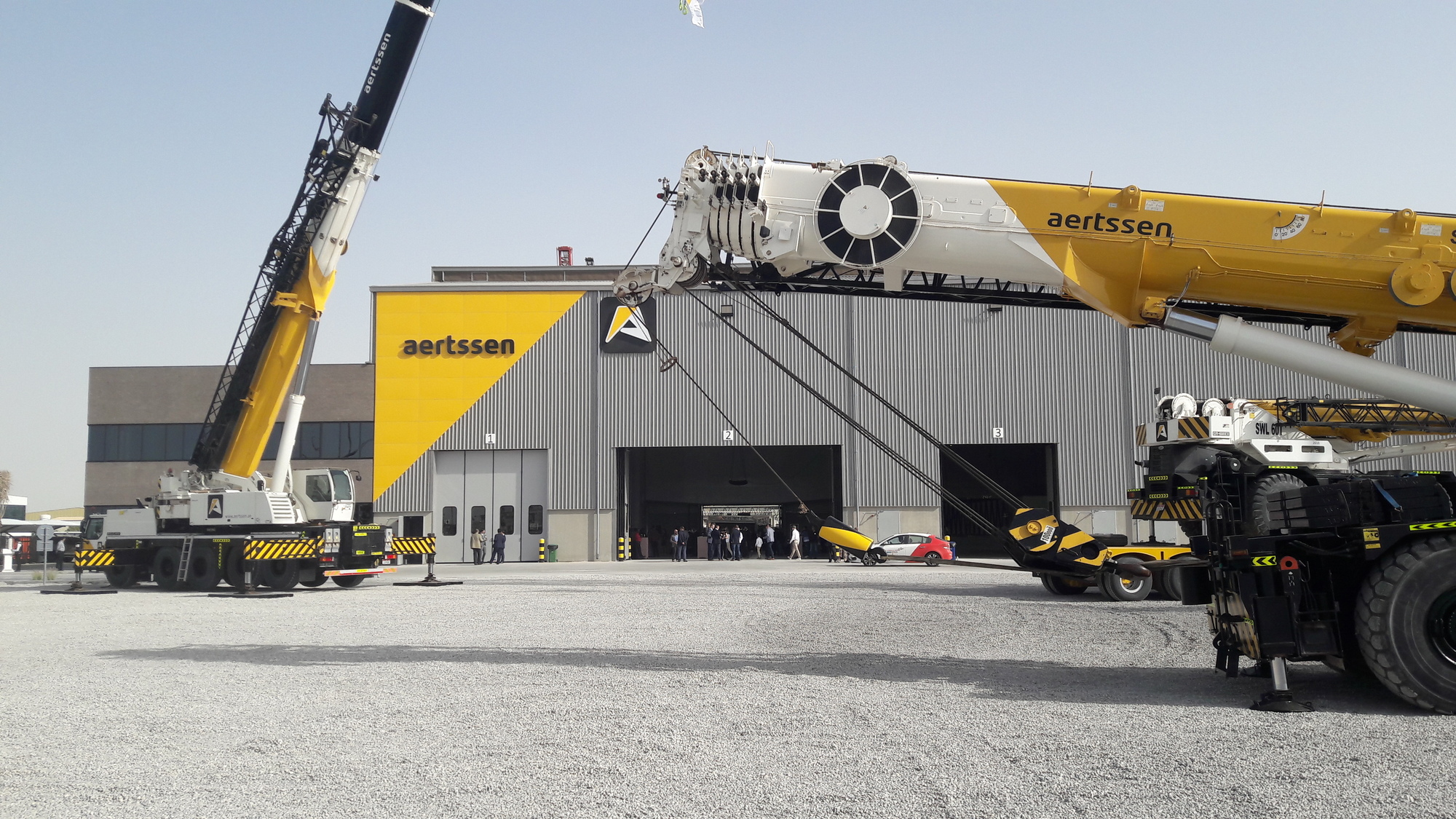 Aertssen Trading NV - Tractor head - gearbox: otomatis, pendingin ruangan undefined: gambar 7