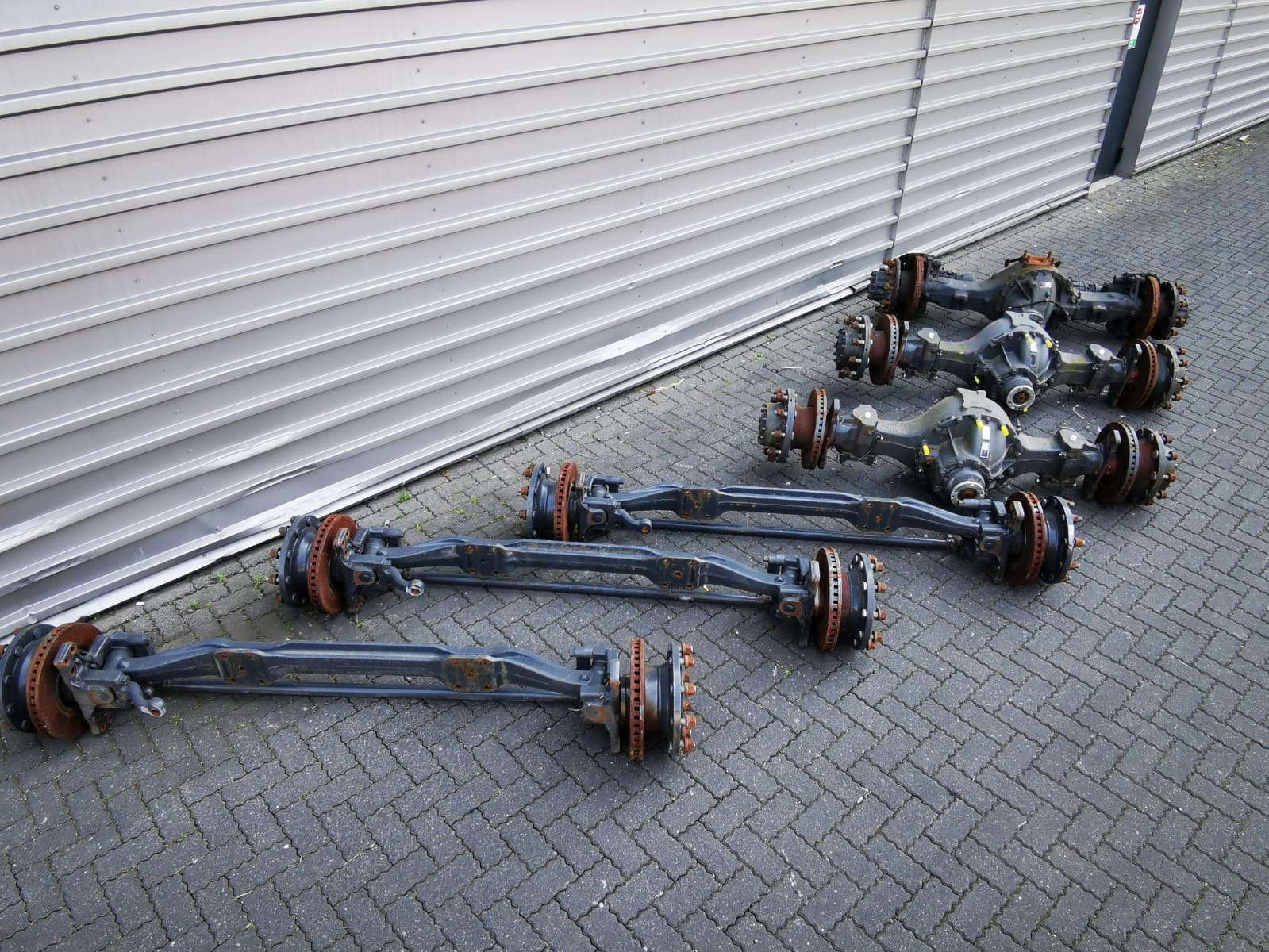 BAS PARTS & TYRES B.V. - Suku cadang MERCEDES-BENZ Actros undefined: gambar 11