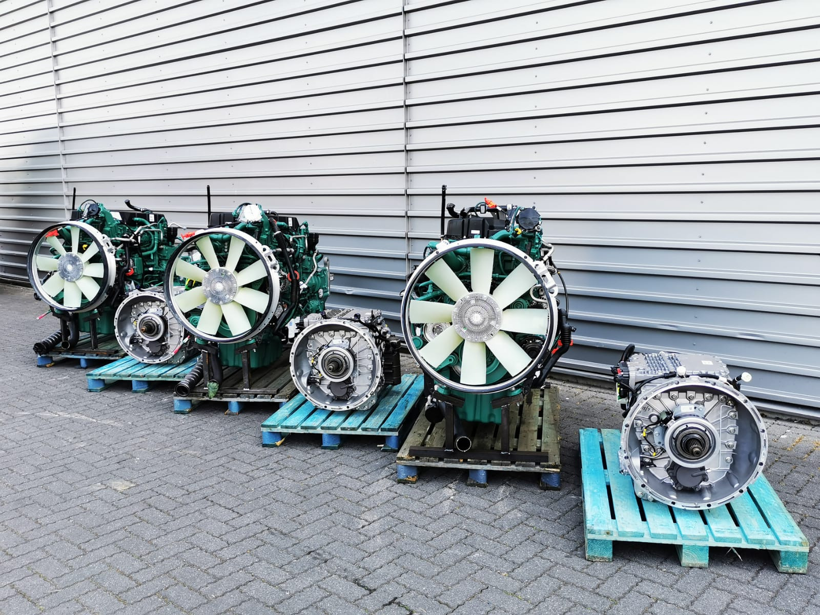 BAS PARTS & TYRES B.V. - Suku cadang MERCEDES-BENZ Actros undefined: gambar 14
