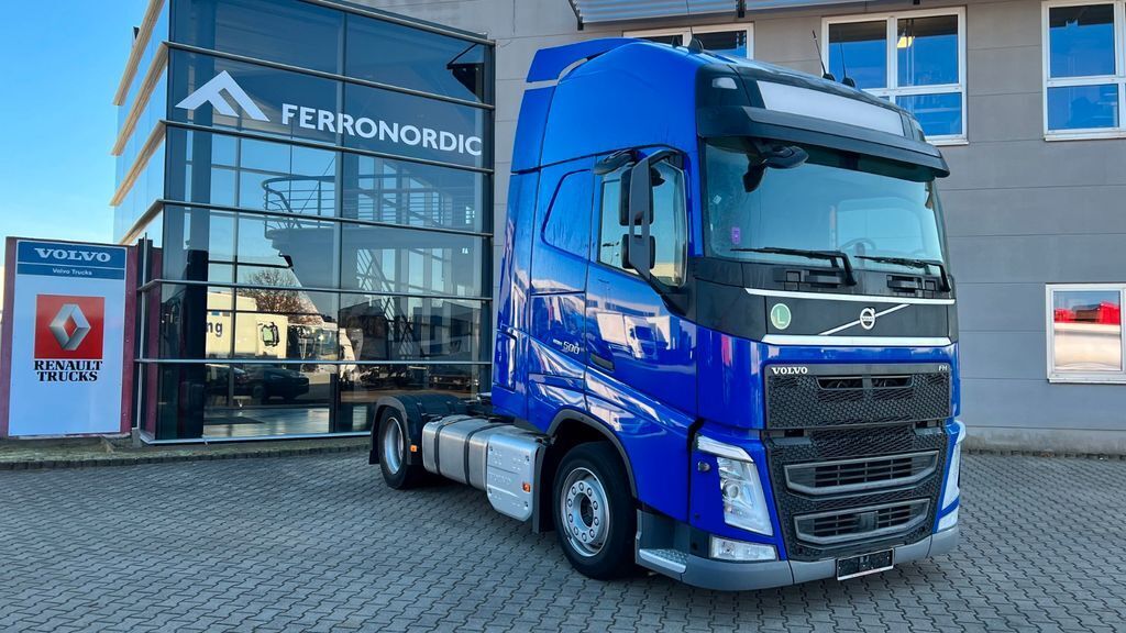 Ferronordic Used Trucks GmbH - Truk - gearbox: otomatis, pendingin ruangan undefined: gambar 2