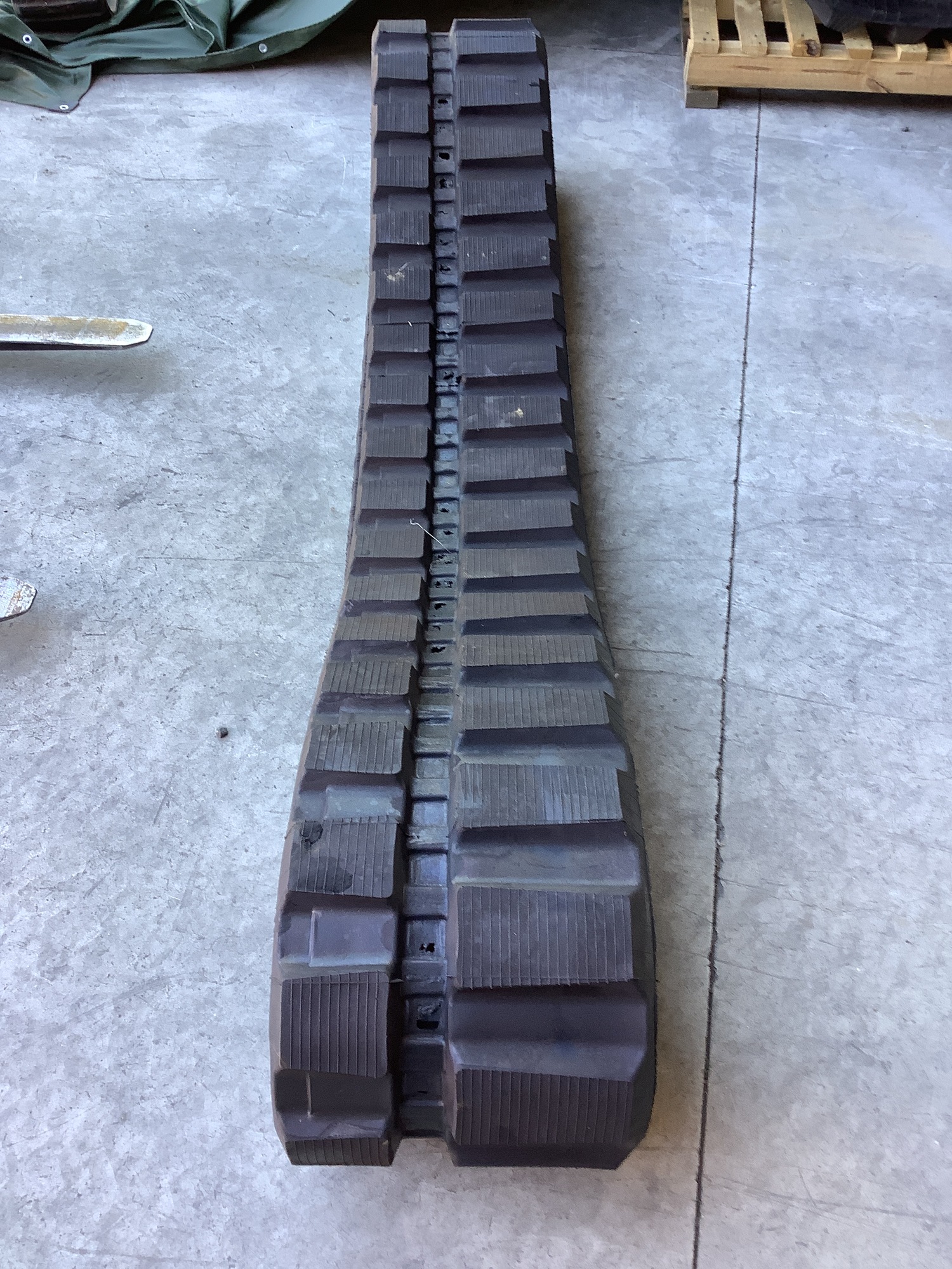 GLOBAL TRACK WAREHOUSE EUROPE GMBH undefined: gambar 9