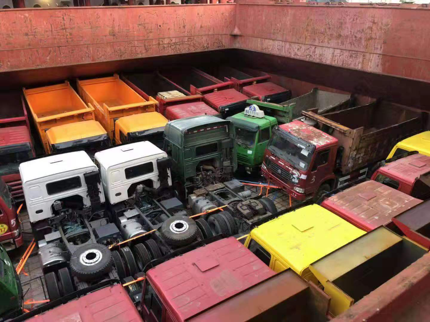 Shandong Guhong Auto Industrial CO., LTD - Truk - 6x4, pendingin ruangan undefined: gambar 7