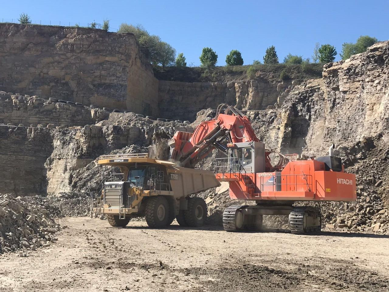 Daniel Manno Baumaschinenhandel - Peralatan untuk menangani material undefined: gambar 10