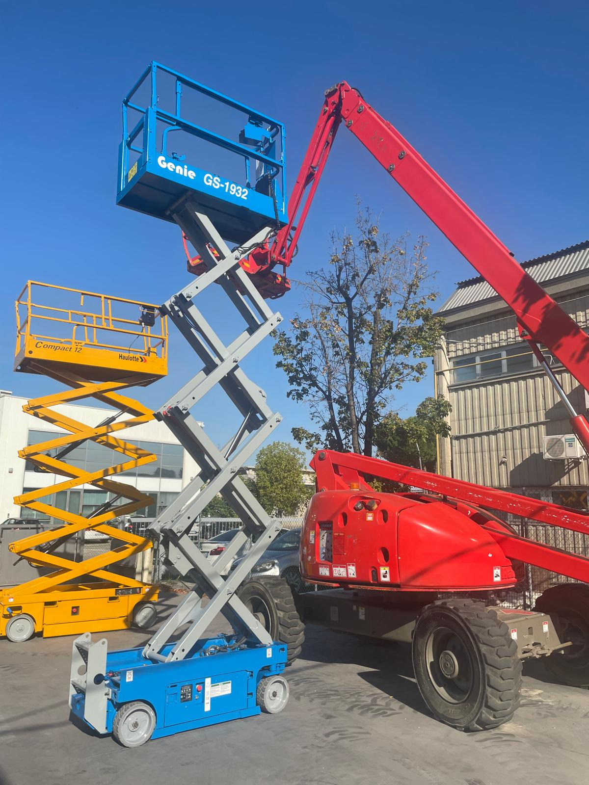 CENTRO USATO S.R.L. - kendaraan untuk dijual undefined: gambar 1