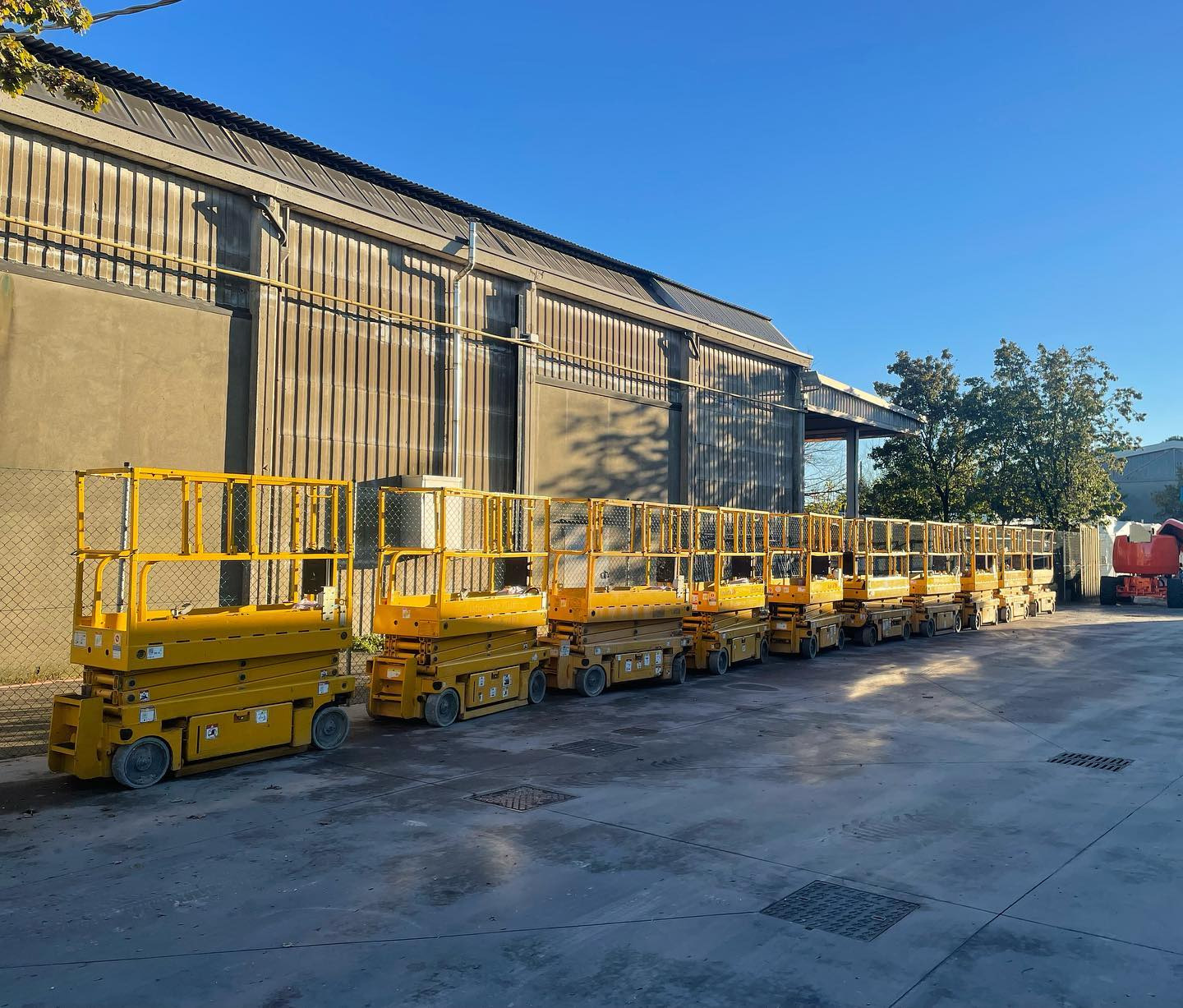 CENTRO USATO S.R.L. - kendaraan untuk dijual undefined: gambar 5