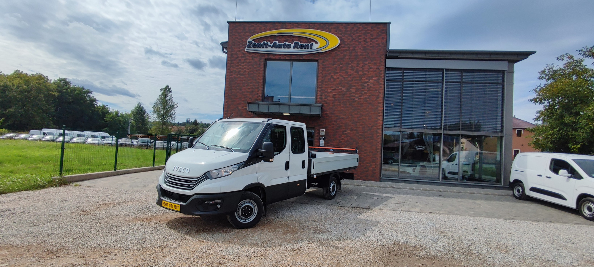 Zenit-Auto Rent Kft. - kendaraan untuk dijual undefined: gambar 10