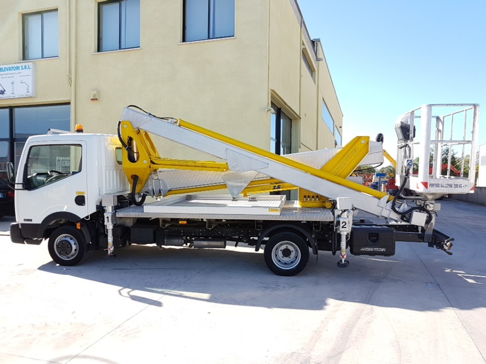 Centro Elevatori SRL - Peralatan konstruksi - Tahun: 2015 undefined: gambar 5