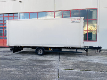 Trailer kotak tertutup MÖSLEIN