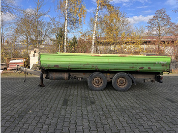 Trailer jungkit