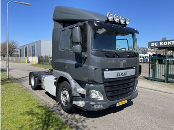 Tractor head DAF CF 370