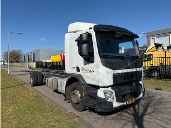 Truk sasis VOLVO FE 280