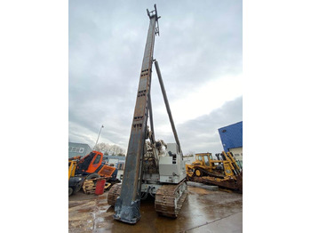 Sopir tumpukan HITACHI