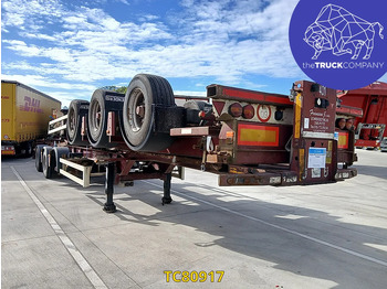 Semi-trailer pengangkut mobil RENDERS