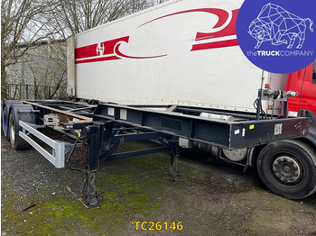 Semi-trailer pengangkut mobil TURBO'S HOET