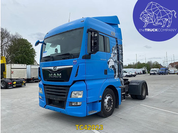 Tractor head MAN TGX