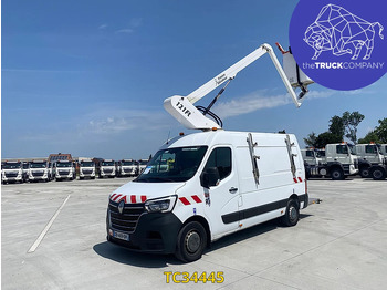 Van pengiriman RENAULT Master