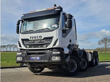 Hook lift IVECO Trakker