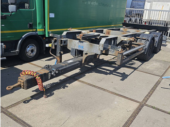 Trailer pengangkut mobil KÖGEL