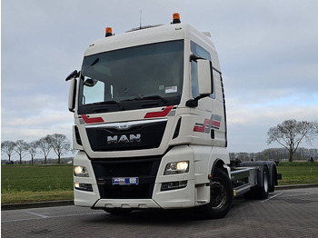 Pengangkut kontainer/ Container truck MAN TGX 26.440