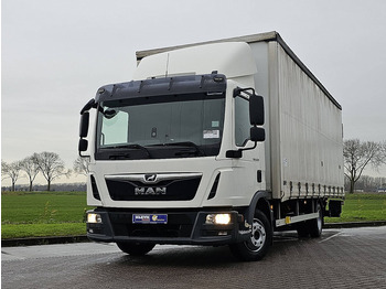 Truk dengan terpal samping MAN TGL 8.220