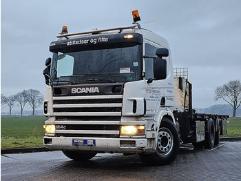Truk flatbed SCANIA P124