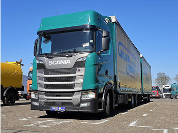 Truk dengan terpal samping SCANIA S 450