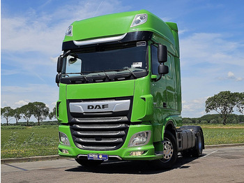 Tractor head DAF XF 530