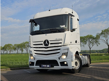 Tractor head MERCEDES-BENZ Actros 1842