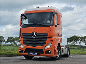 Tractor head MERCEDES-BENZ Actros 1843