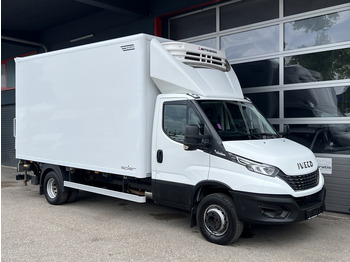Van berpendingin IVECO Daily 70c18