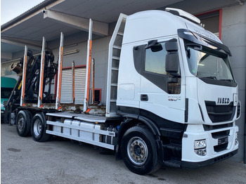 Truk logging IVECO Stralis 460